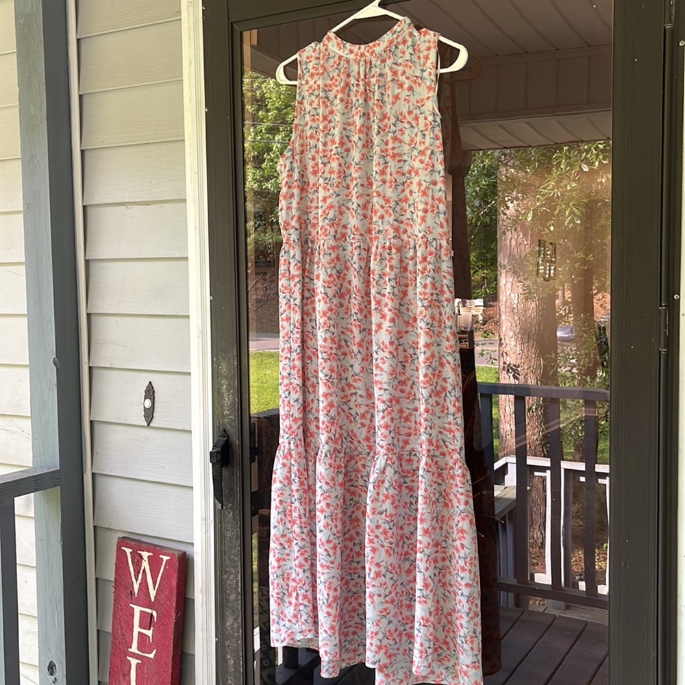 NWT Tiered dress size 10 Be Chetta B - Picture 3 of 4